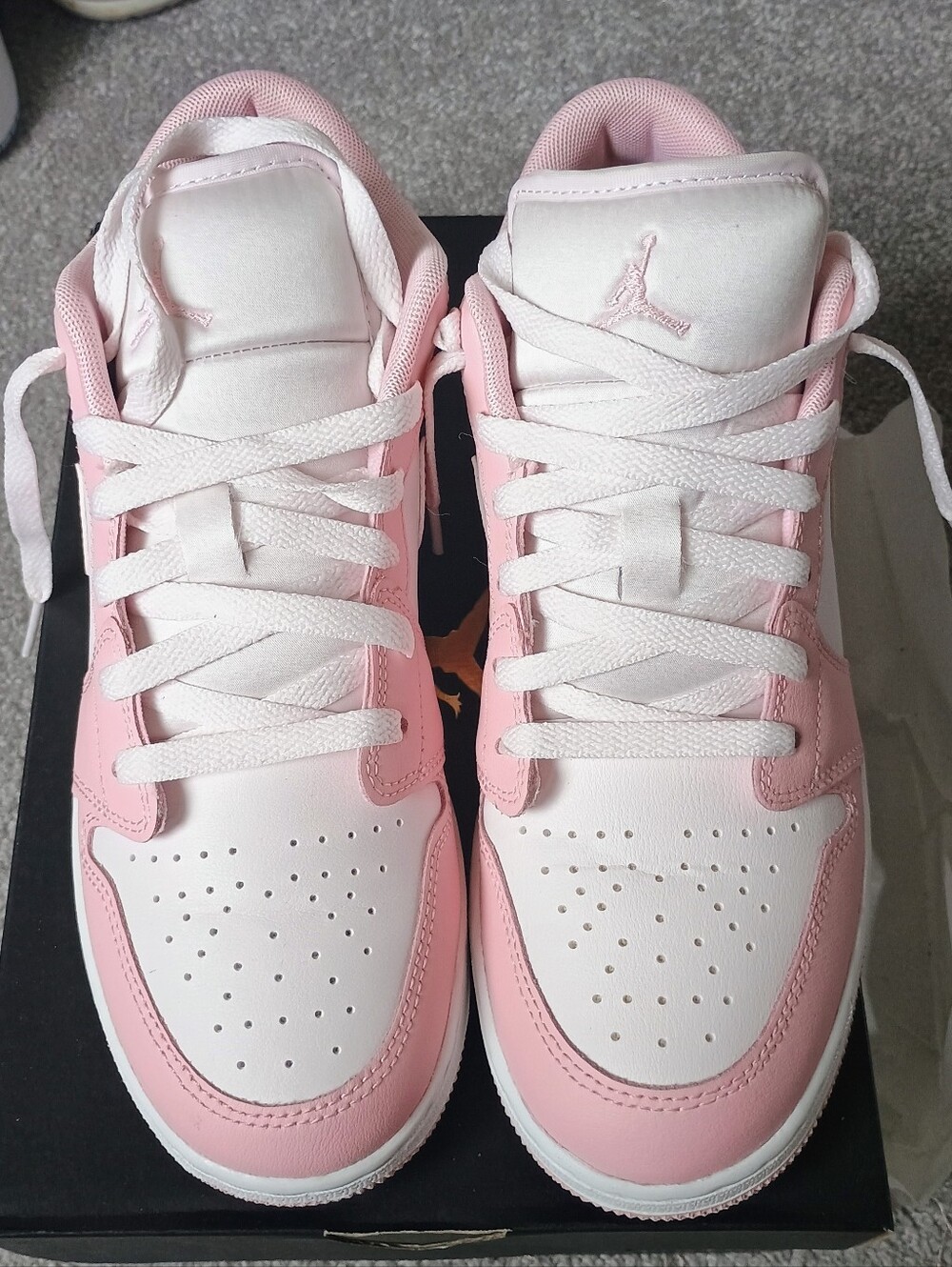 Jordan Kids Low Top Sneakers - Pink & White Boys Sz.7